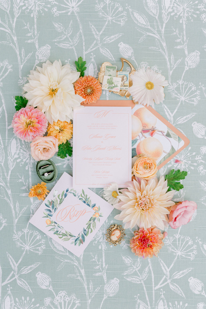 CITRUS WEDDING STATIONERY, FLOWERS AND OTHER WEDDING ACCESSORIES